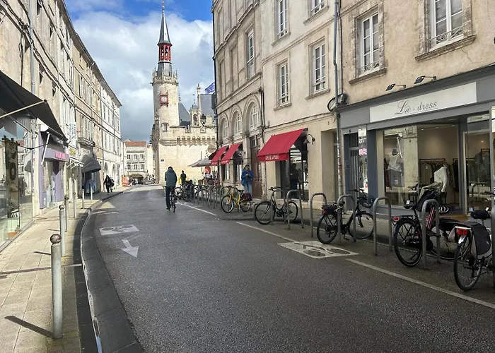 La Maison Beraud - Prestige - Centre Historique De La Rochelle (Charente-Maritime)
