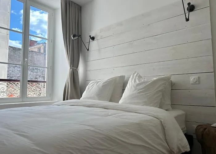 La Maison Beraud - Prestige - Centre Historique De アパート ラ・ロシェル